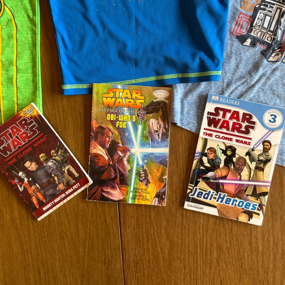 Star Wars Shirts & Books Bundle - Picture 3 of 14